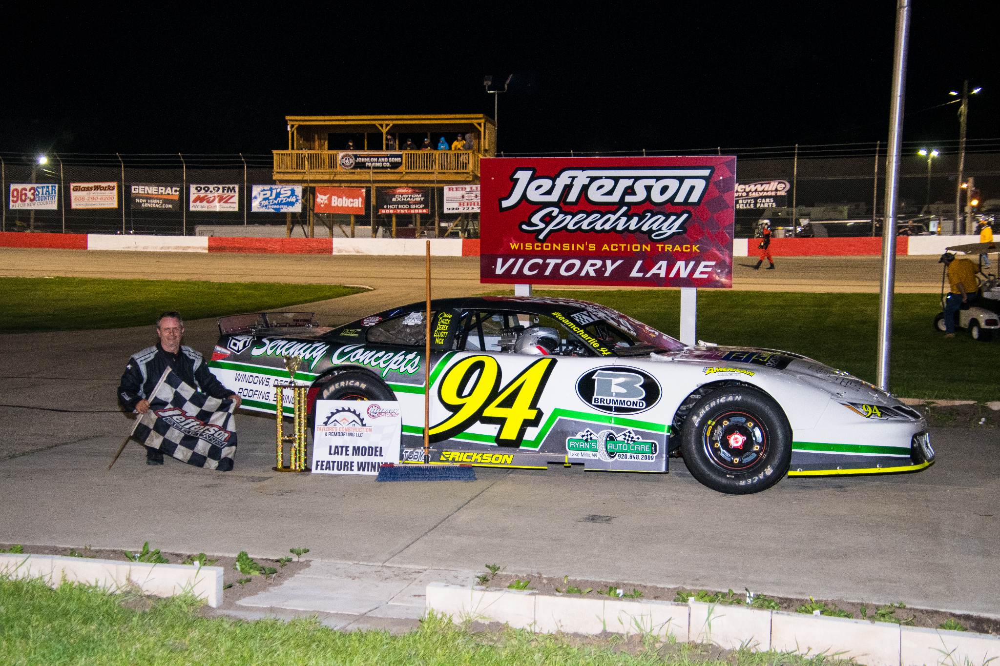 Jason Erickson Scored A Clean Sweep In The Taylored Construction & Remodeling Late Models