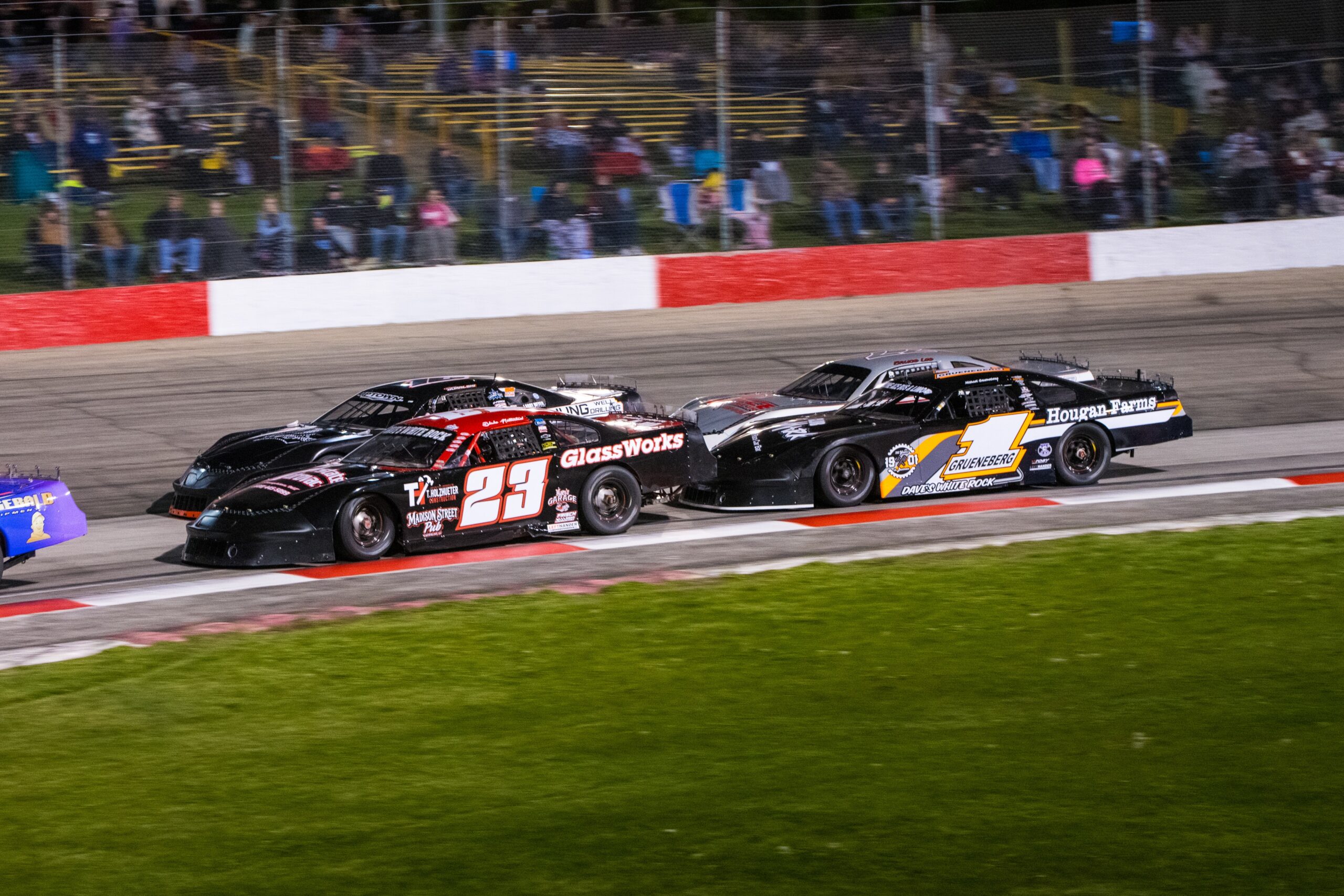 Racing Recap – Dale Nottestad Dominates Jefferson Speedway’s 74th Season Opener